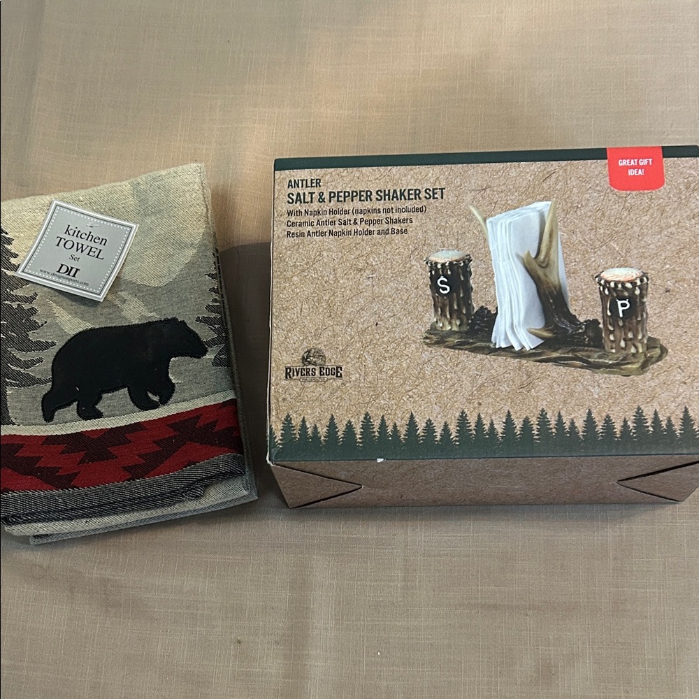 NWT Antler Salt & Pepper Shaker Set with Kitchen Towels (3)